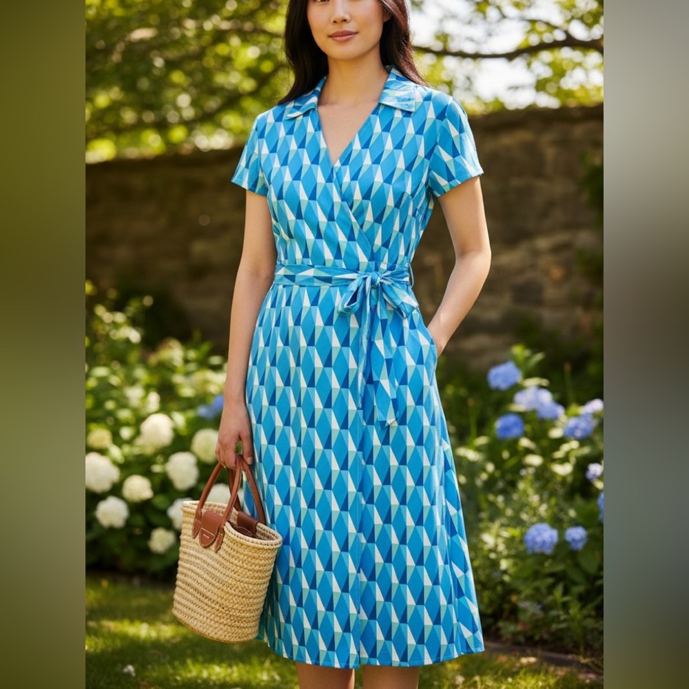 J.McLaughlin M Catalina Cloth Wrap Dress Blue Geo-Print Stretch Colorful resort